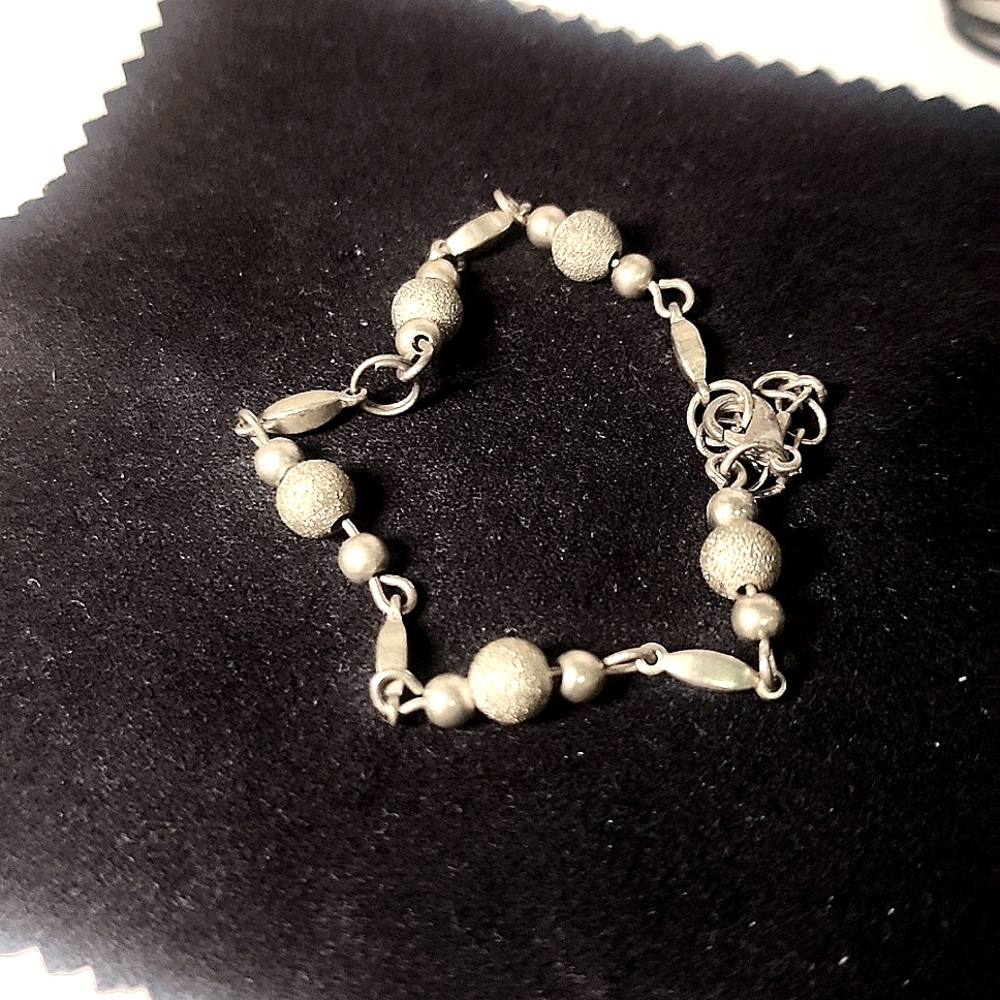 Assorted Lovisa rings, bracelets and necklaces - Picture 11 of 16